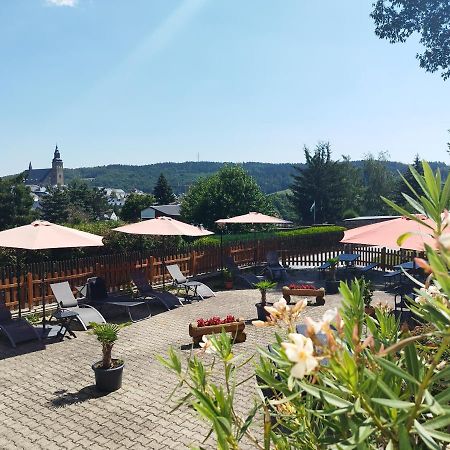 Berghotel Steiger - Erzgebirge Schneeberg  Exteriör bild